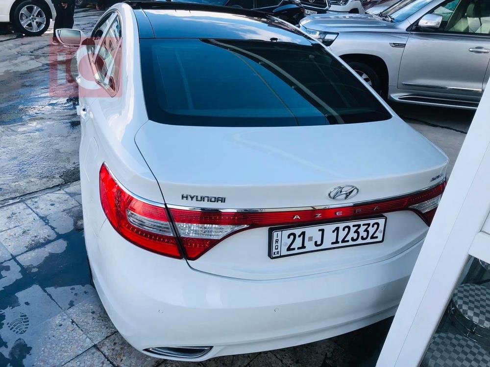 Hyundai Azera